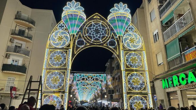 Espectacle de llums de les Falles de València 2024 / Foto: Falla Malvarrosa